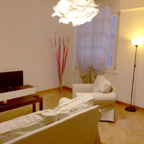 Отель eLLe Apartaments Trento San Pietro  Тренто